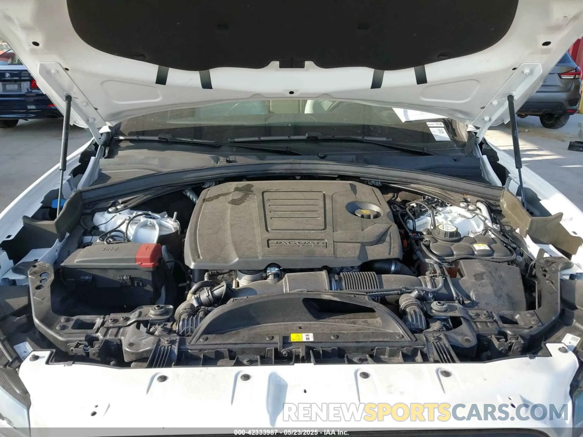 10 Photograph of a damaged car SADCJ2EX8PA708744 JAGUAR F-PACE 2023