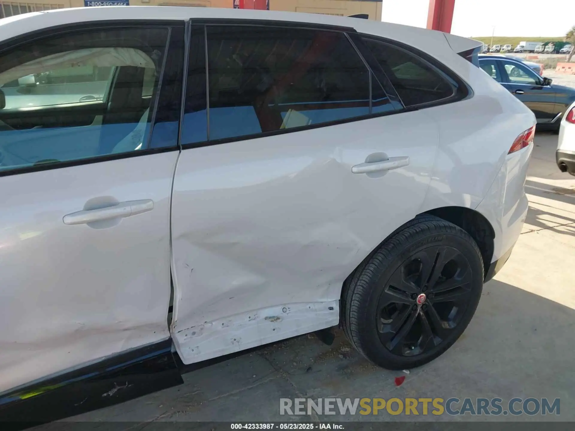 6 Photograph of a damaged car SADCJ2EX8PA708744 JAGUAR F-PACE 2023