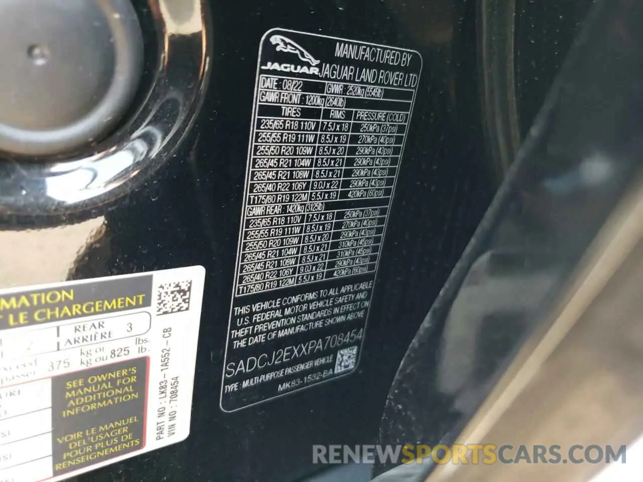 13 Photograph of a damaged car SADCJ2EXXPA708454 JAGUAR F-PACE 2023