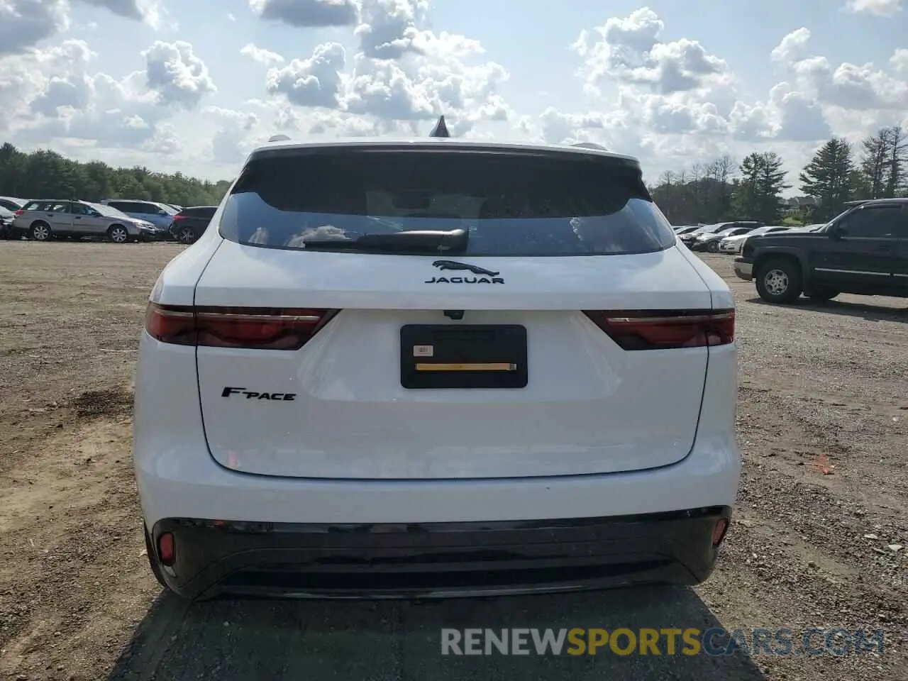 6 Photograph of a damaged car SADCJ2EXXPA709832 JAGUAR F-PACE 2023