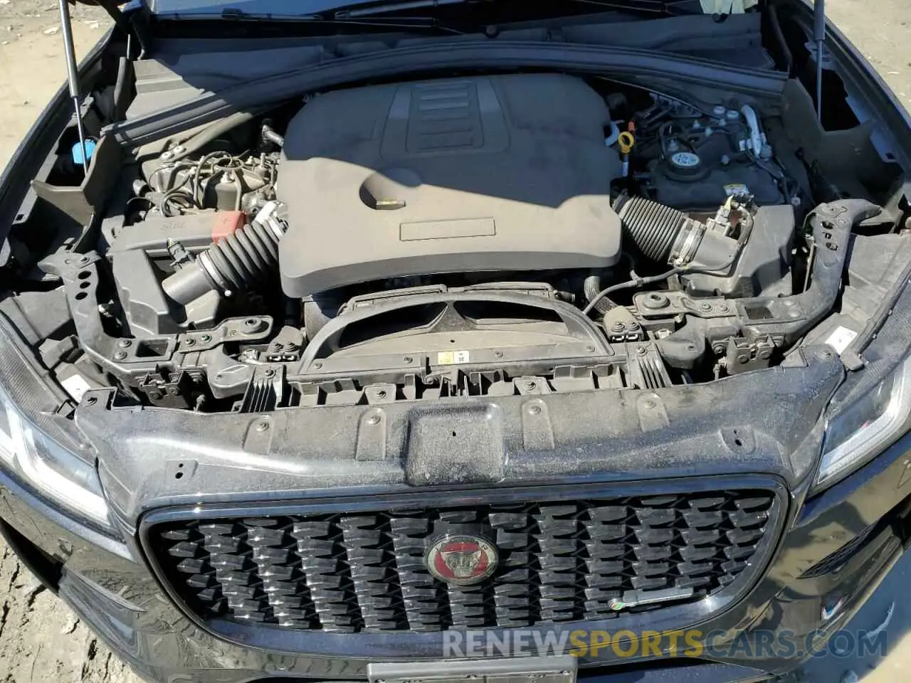 13 Photograph of a damaged car SADCT2FU0PA711975 JAGUAR F-PACE 2023