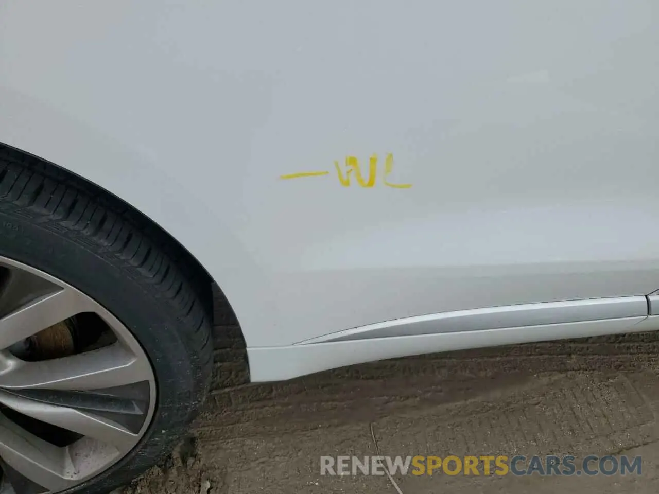13 Photograph of a damaged car SADCT2FU6PA708143 JAGUAR F-PACE 2023