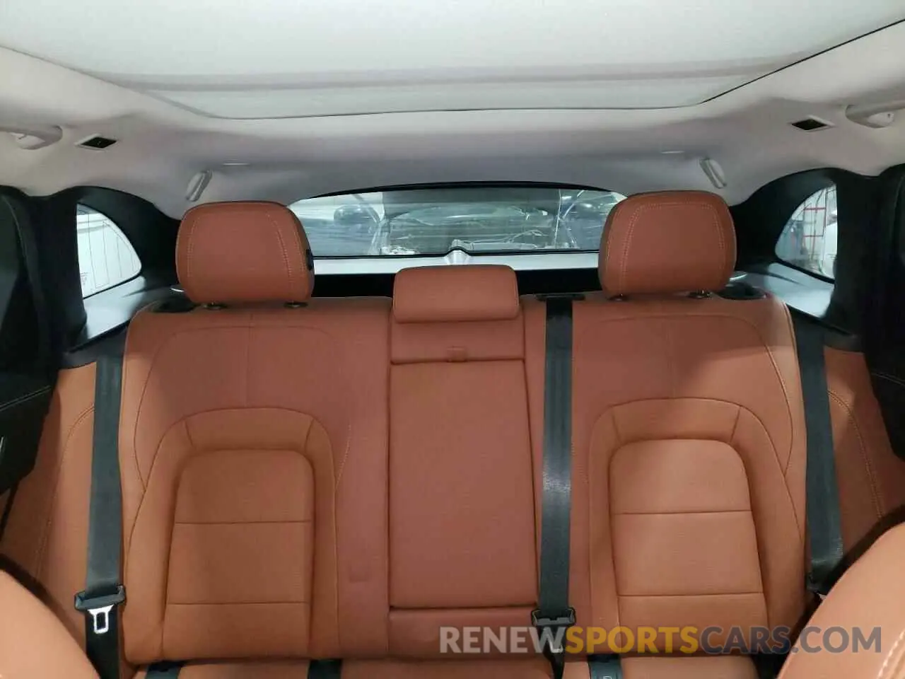 10 Photograph of a damaged car SADCT2FU7PA704571 JAGUAR F-PACE 2023