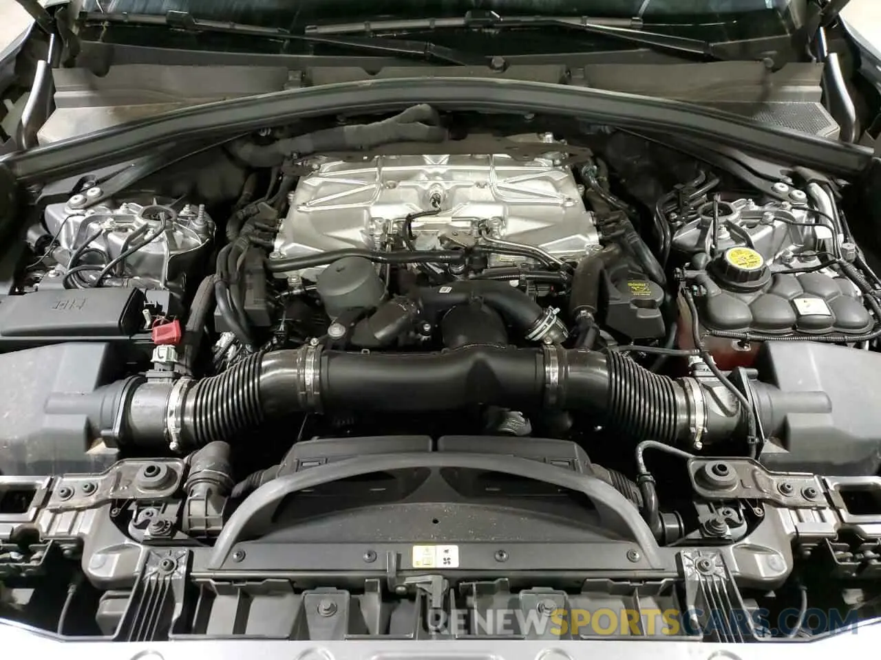 8 Photograph of a damaged car SADCZ2EE1PA704896 JAGUAR F-PACE 2023