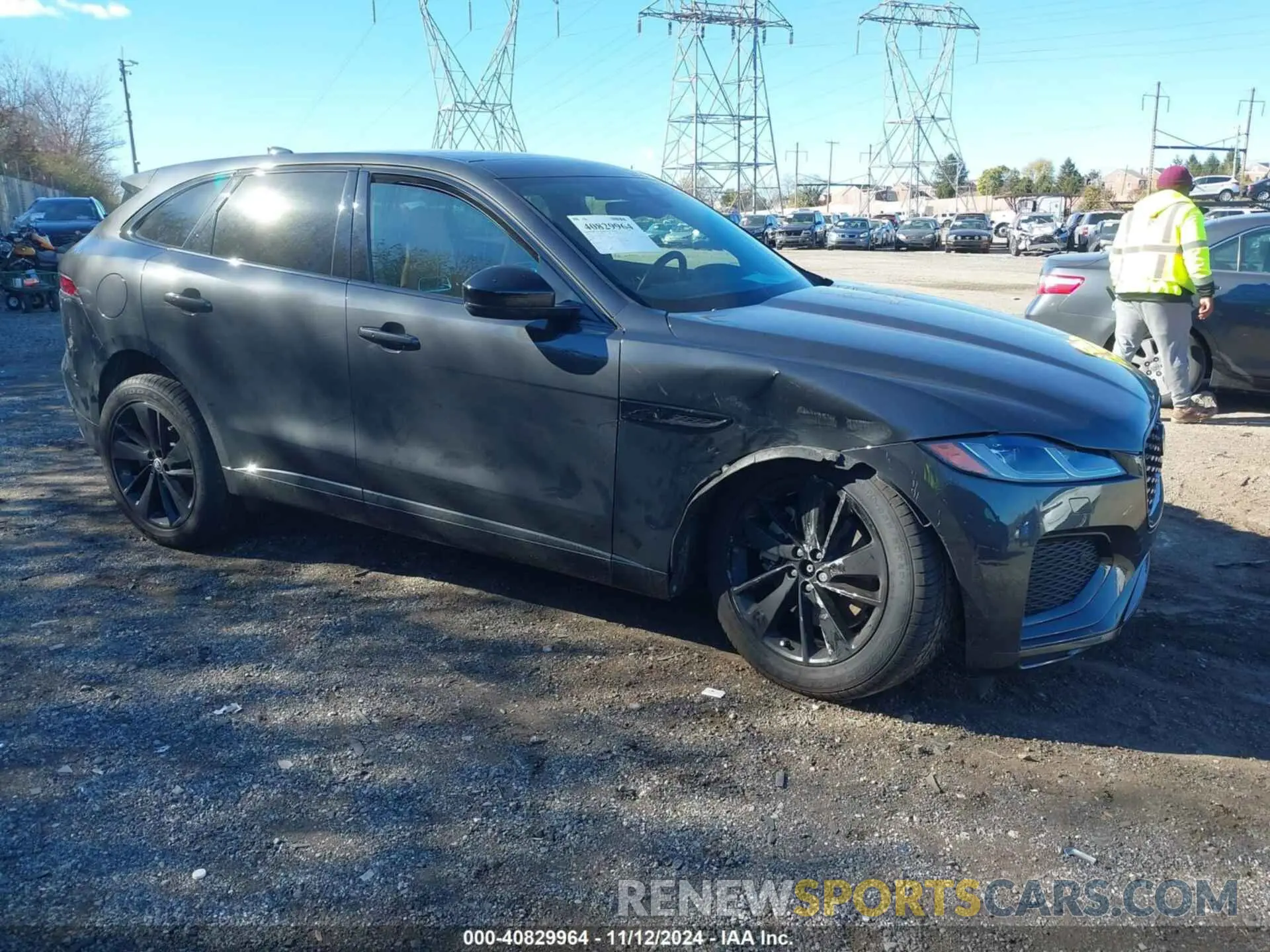 1 Photograph of a damaged car SADCT2EX0RA729326 JAGUAR F-PACE 2024