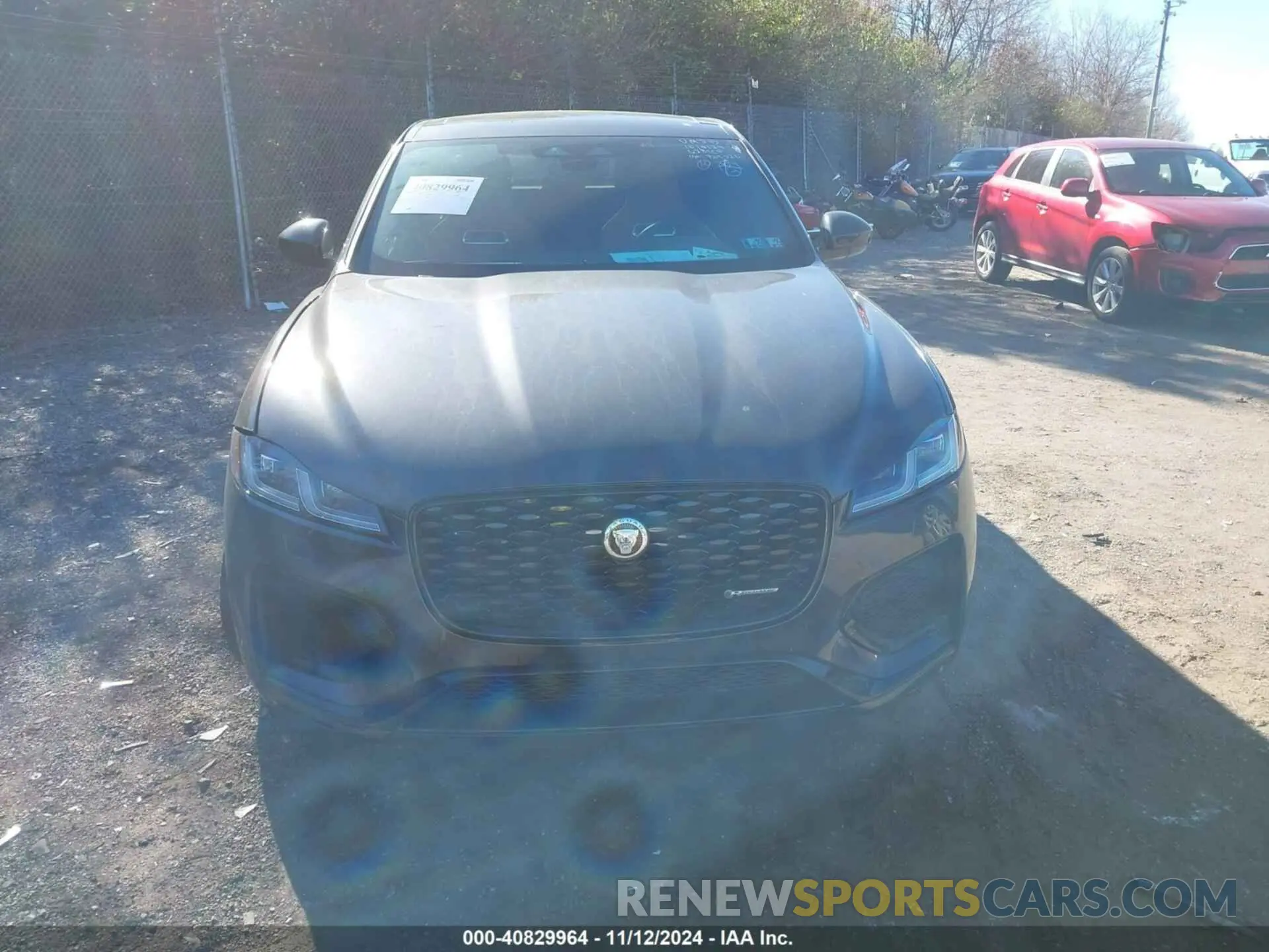 12 Photograph of a damaged car SADCT2EX0RA729326 JAGUAR F-PACE 2024