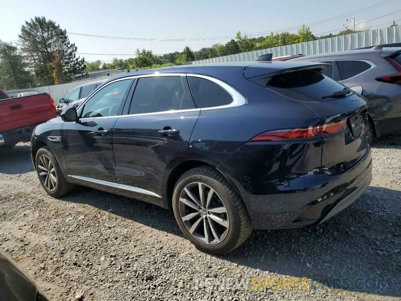 2 Photograph of a damaged car SADCT2EX9RA728062 JAGUAR F-PACE 2024