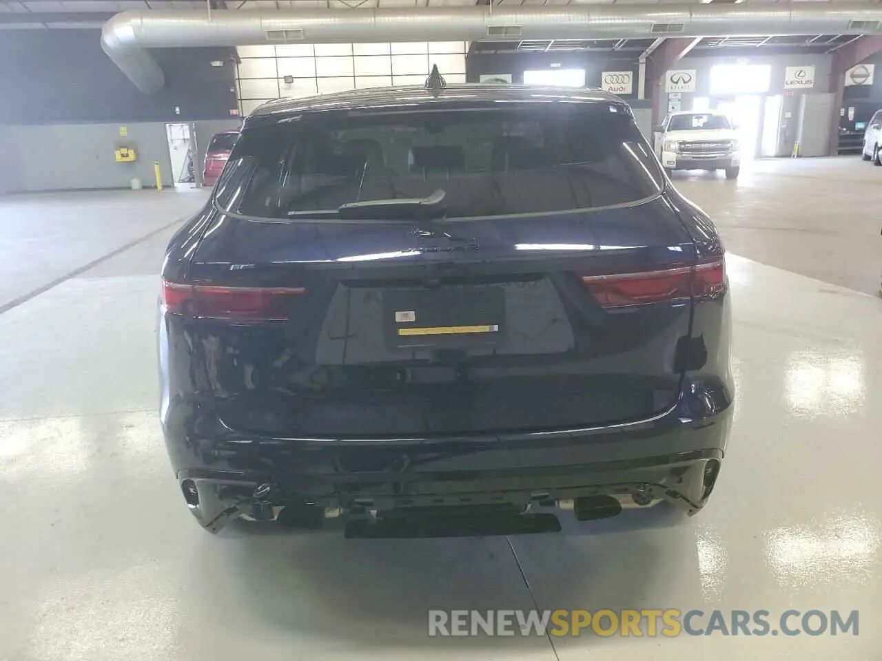 6 Photograph of a damaged car SADCT2FU1RA739013 JAGUAR F-PACE 2024