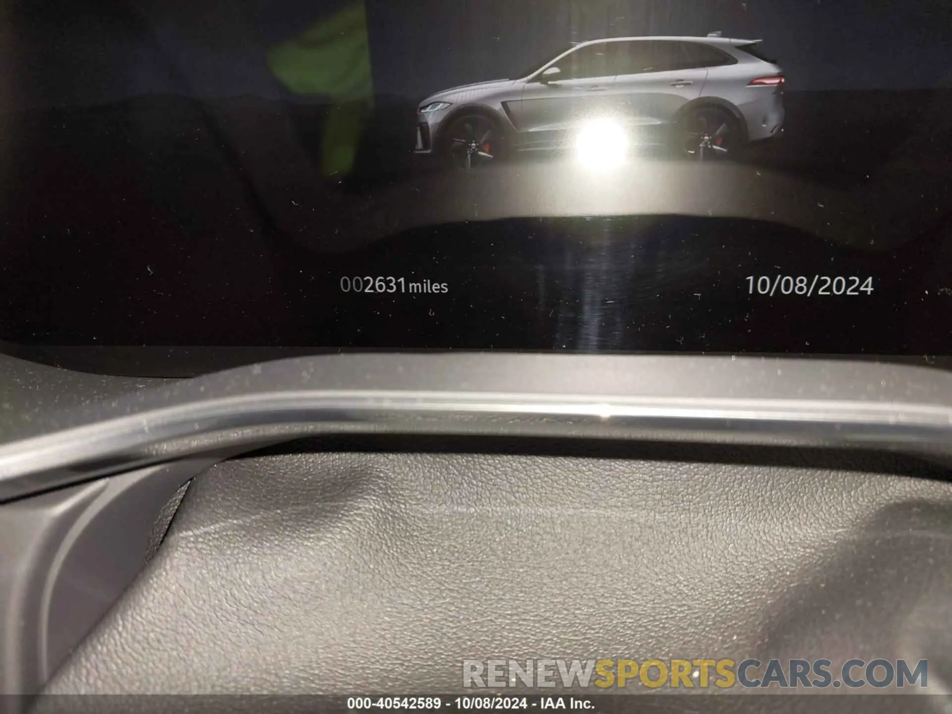 14 Photograph of a damaged car SADCZ2EE1RA725959 JAGUAR F-PACE 2024