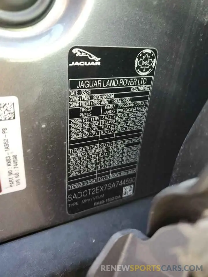 14 Photograph of a damaged car SADCT2EX7SA744590 JAGUAR F-PACE 2025