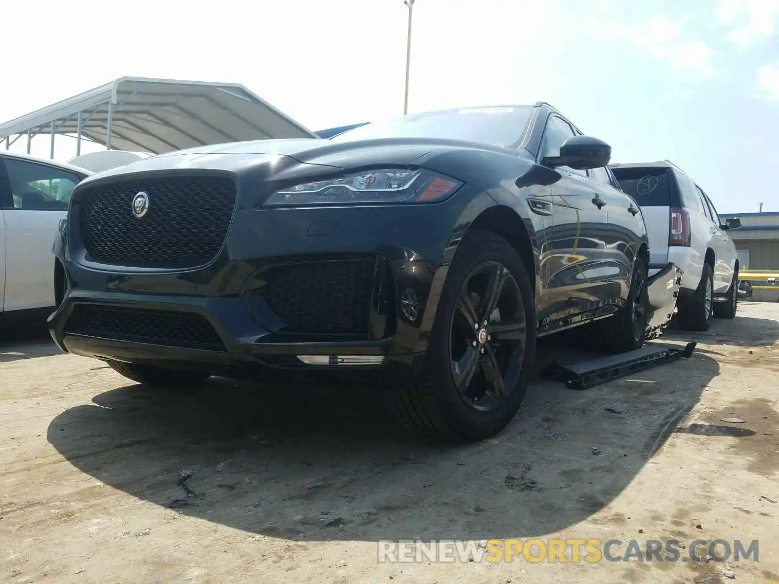 2 Photograph of a damaged car SADCP2FX7LA616936 JAGUAR F-PACE CHE 2020