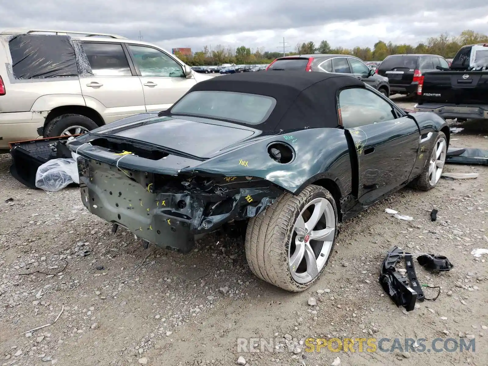 4 Photograph of a damaged car SAJD55EE5KCK61986 JAGUAR F-TYPE 2019