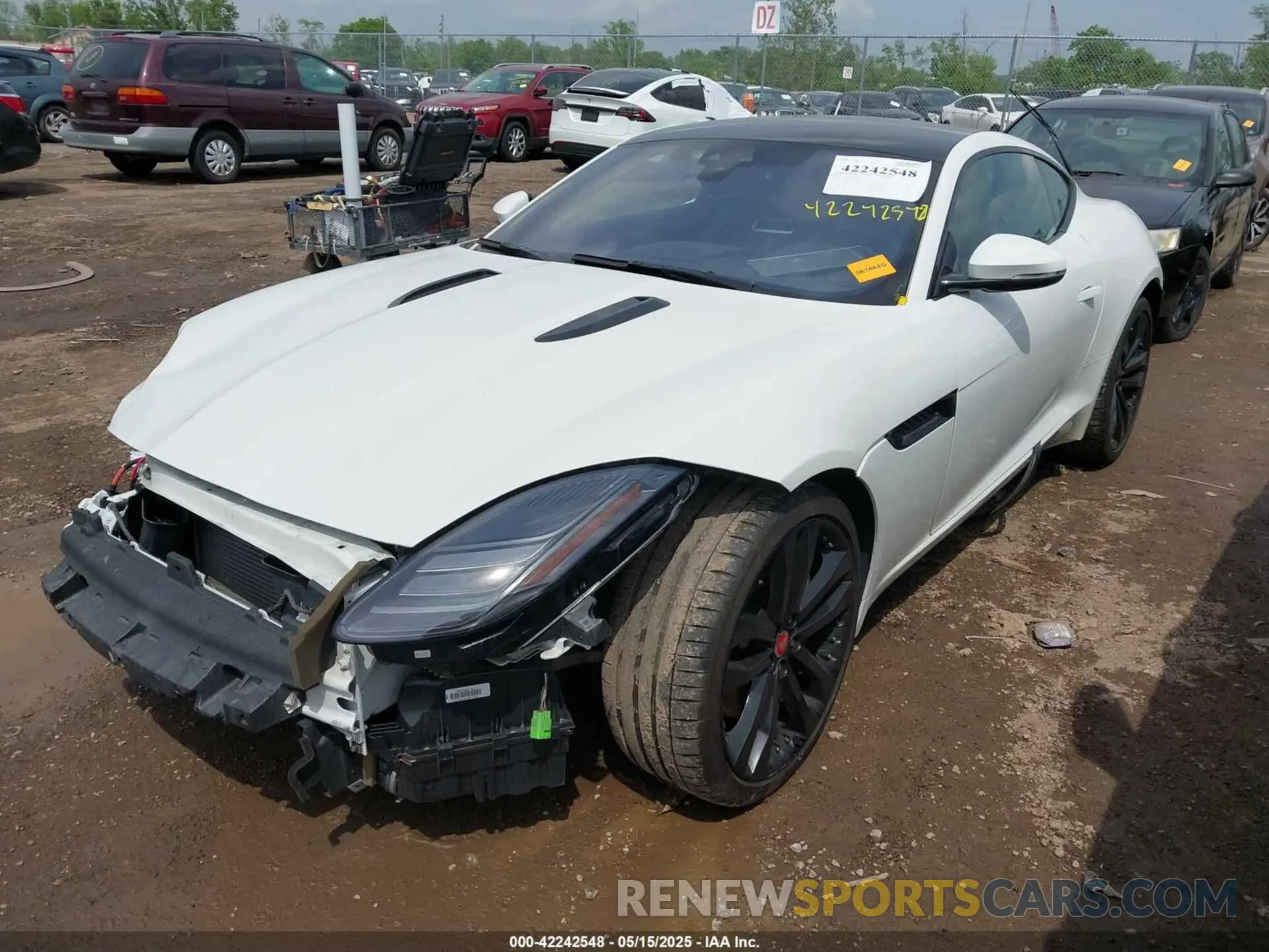 2 Photograph of a damaged car SAJDD1EV4KCK61053 JAGUAR F-TYPE 2019