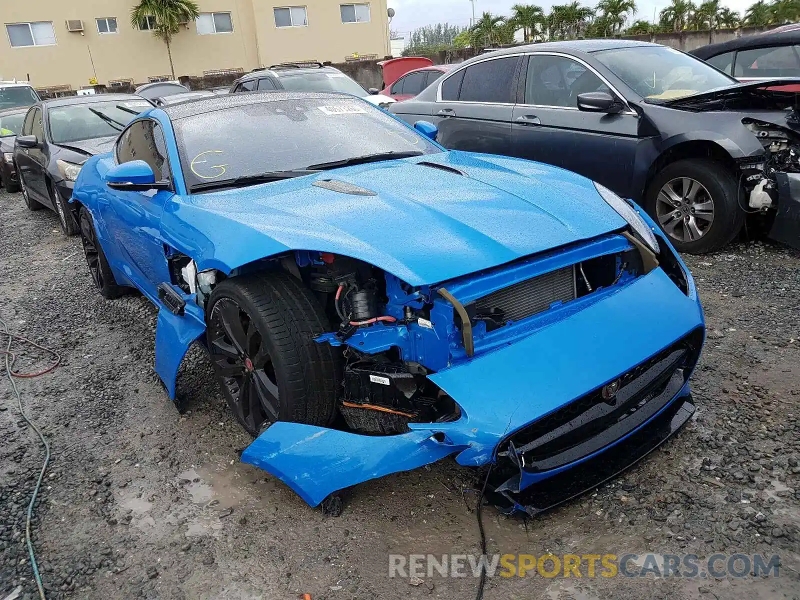 1 Photograph of a damaged car SAJDD1GX6KCK60579 JAGUAR F-TYPE 2019