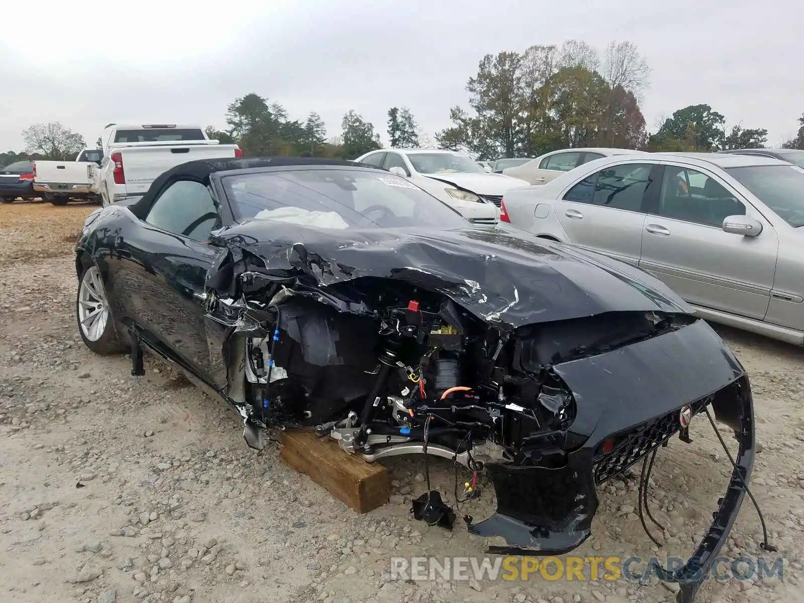 1 Photograph of a damaged car SAJDD5EV0KCK62241 JAGUAR F-TYPE 2019