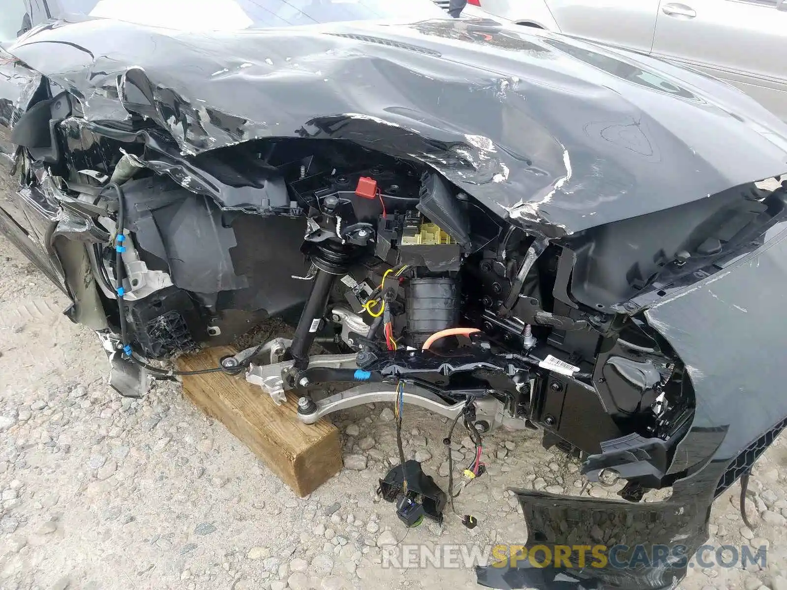 9 Photograph of a damaged car SAJDD5EV0KCK62241 JAGUAR F-TYPE 2019