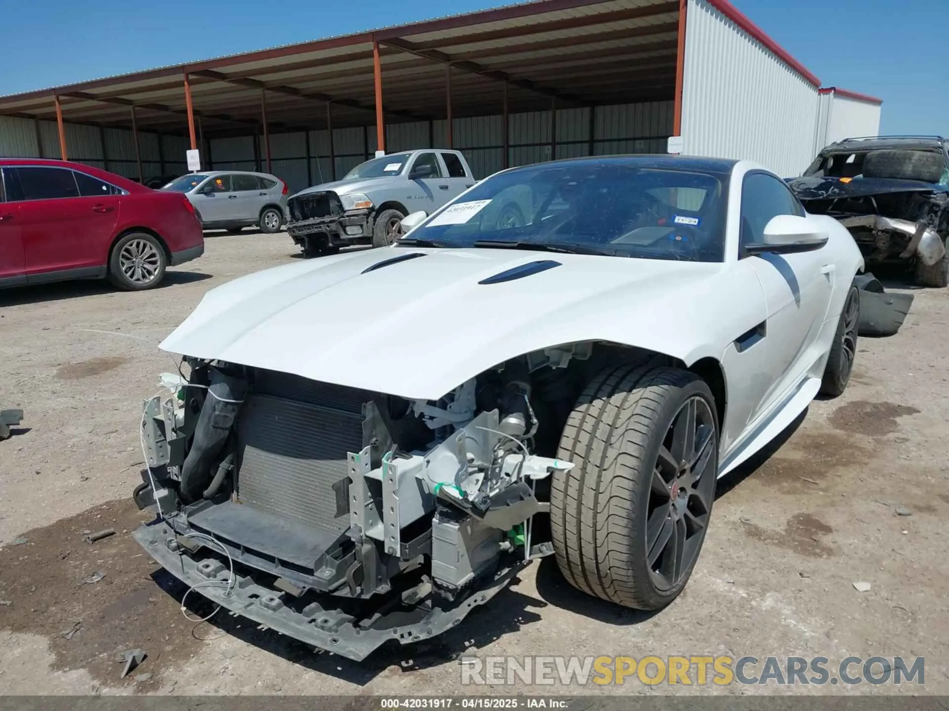 2 Photograph of a damaged car SAJDD1GX3LCK66731 JAGUAR F-TYPE 2020