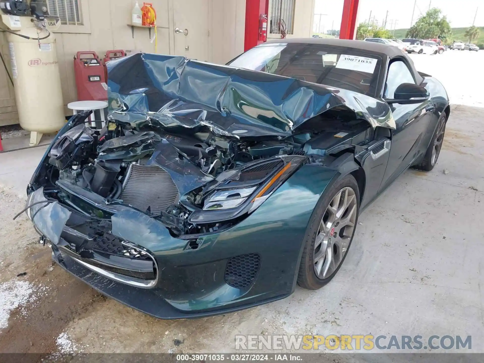 2 Photograph of a damaged car SAJDD5GX8LCK64657 JAGUAR F-TYPE 2020