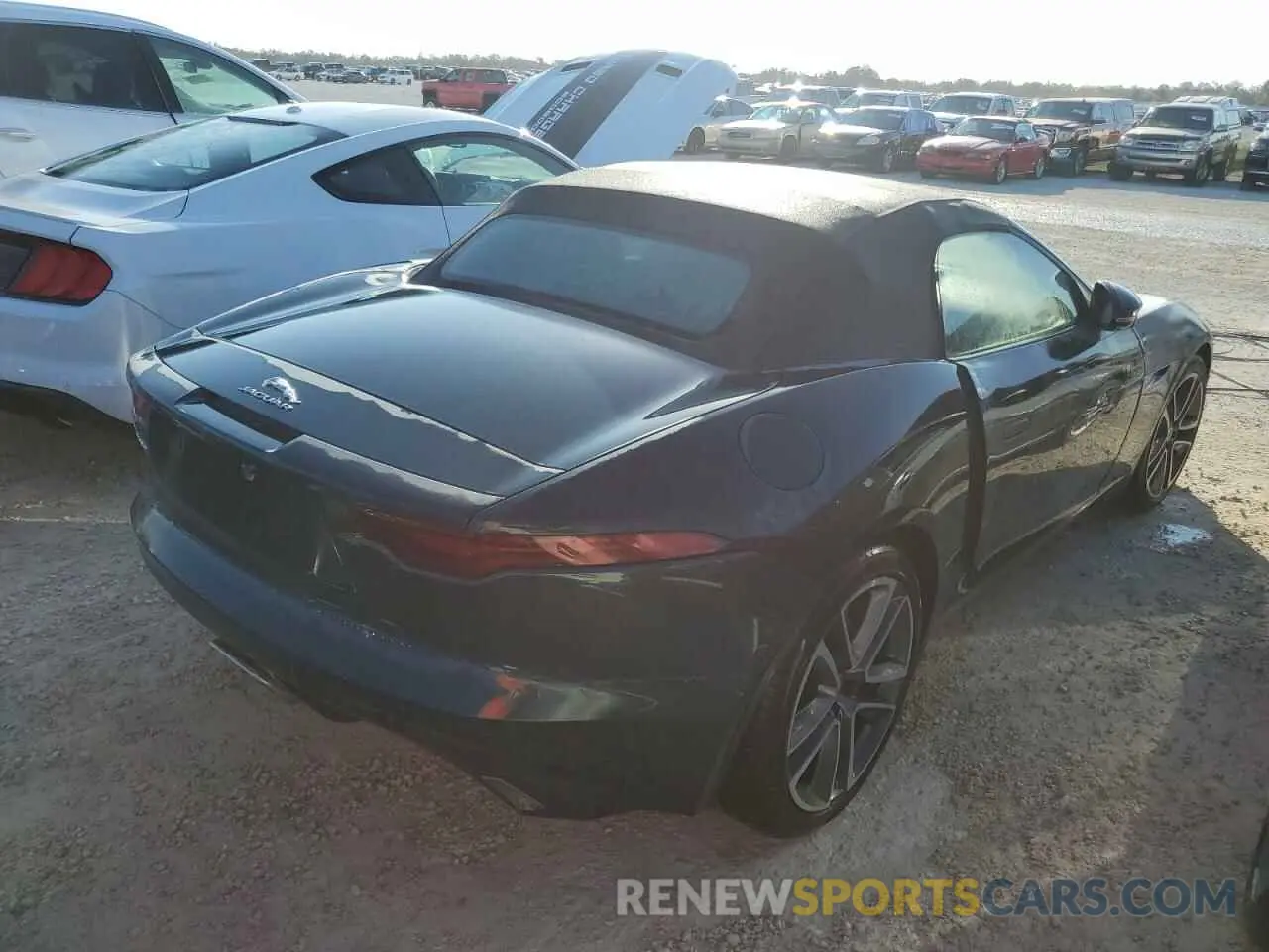 3 Photograph of a damaged car SAJDD5GX9MCK75037 JAGUAR F-TYPE 2021