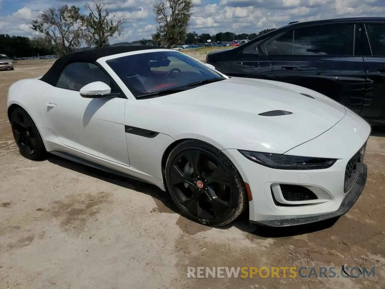 4 Photograph of a damaged car SAJDF5GX2MCK75357 JAGUAR F-TYPE 2021