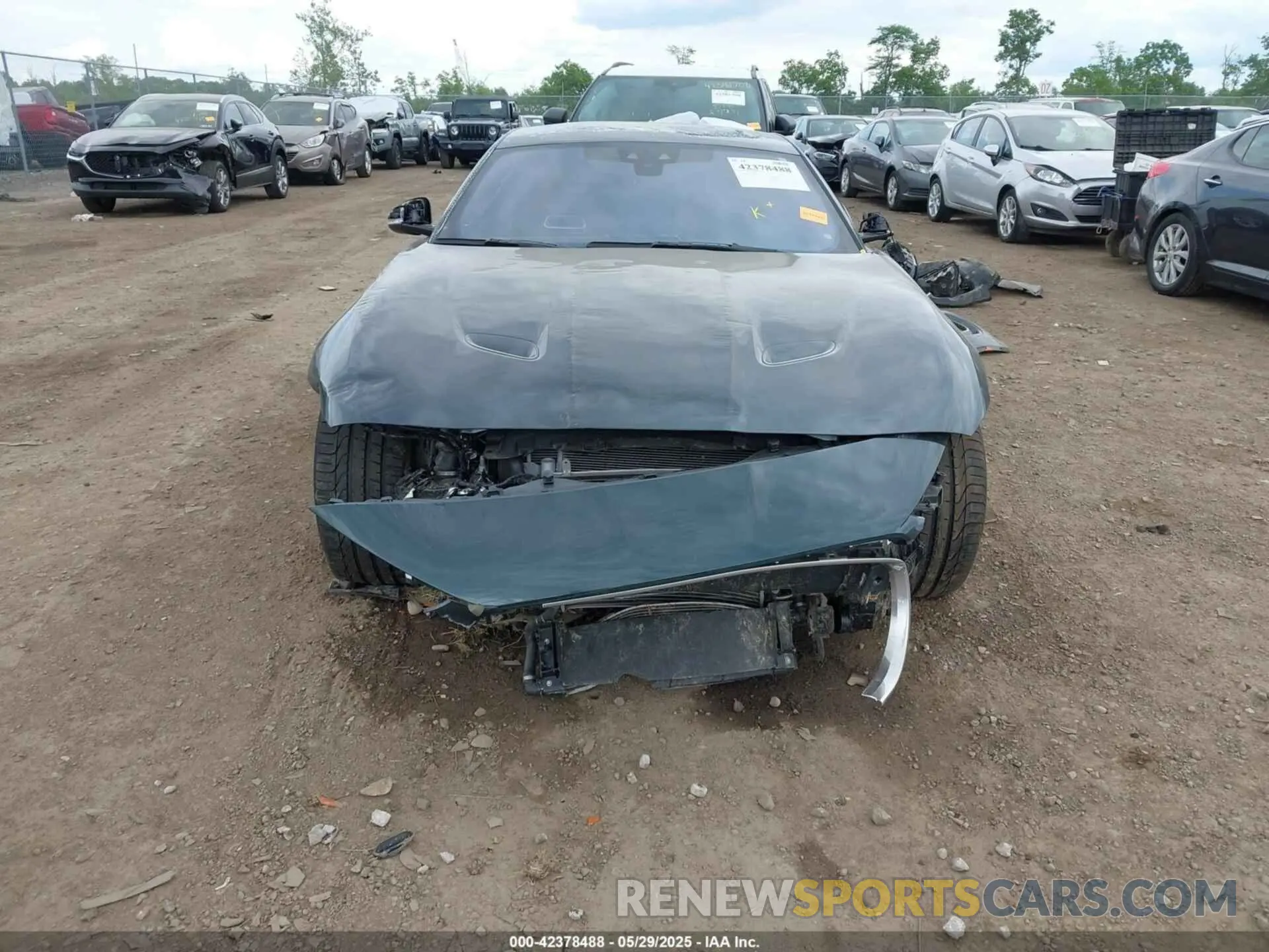 13 Photograph of a damaged car SAJD81EE3PCK82603 JAGUAR F-TYPE 2023