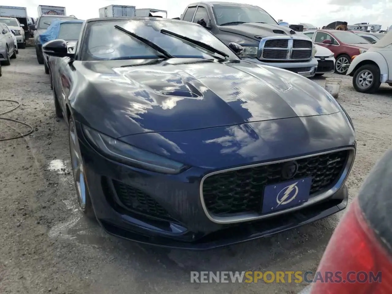 5 Photograph of a damaged car SAJDF5EE4RCK83713 JAGUAR F-TYPE 2024