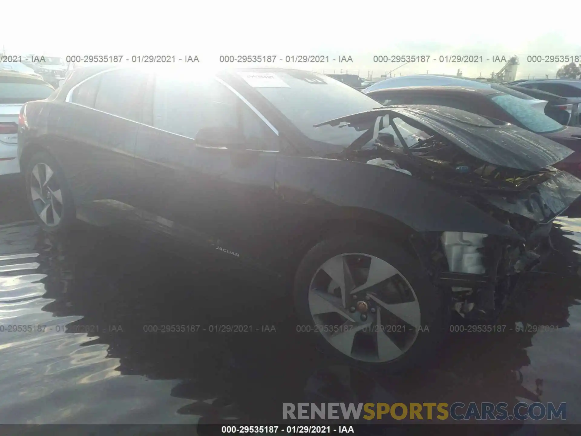 1 Photograph of a damaged car SADHB2S1XK1F68565 JAGUAR I-PACE 2019