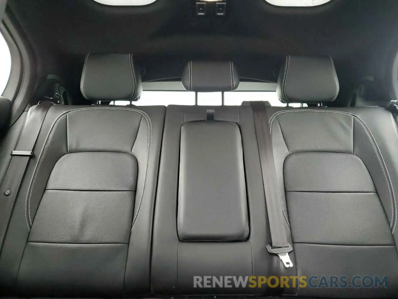 10 Photograph of a damaged car SADHC2S19K1F76606 JAGUAR I-PACE 2019