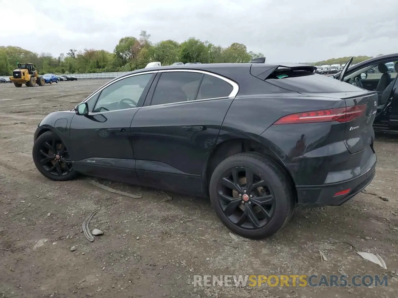 2 Photograph of a damaged car SADHC2S19K1F76606 JAGUAR I-PACE 2019