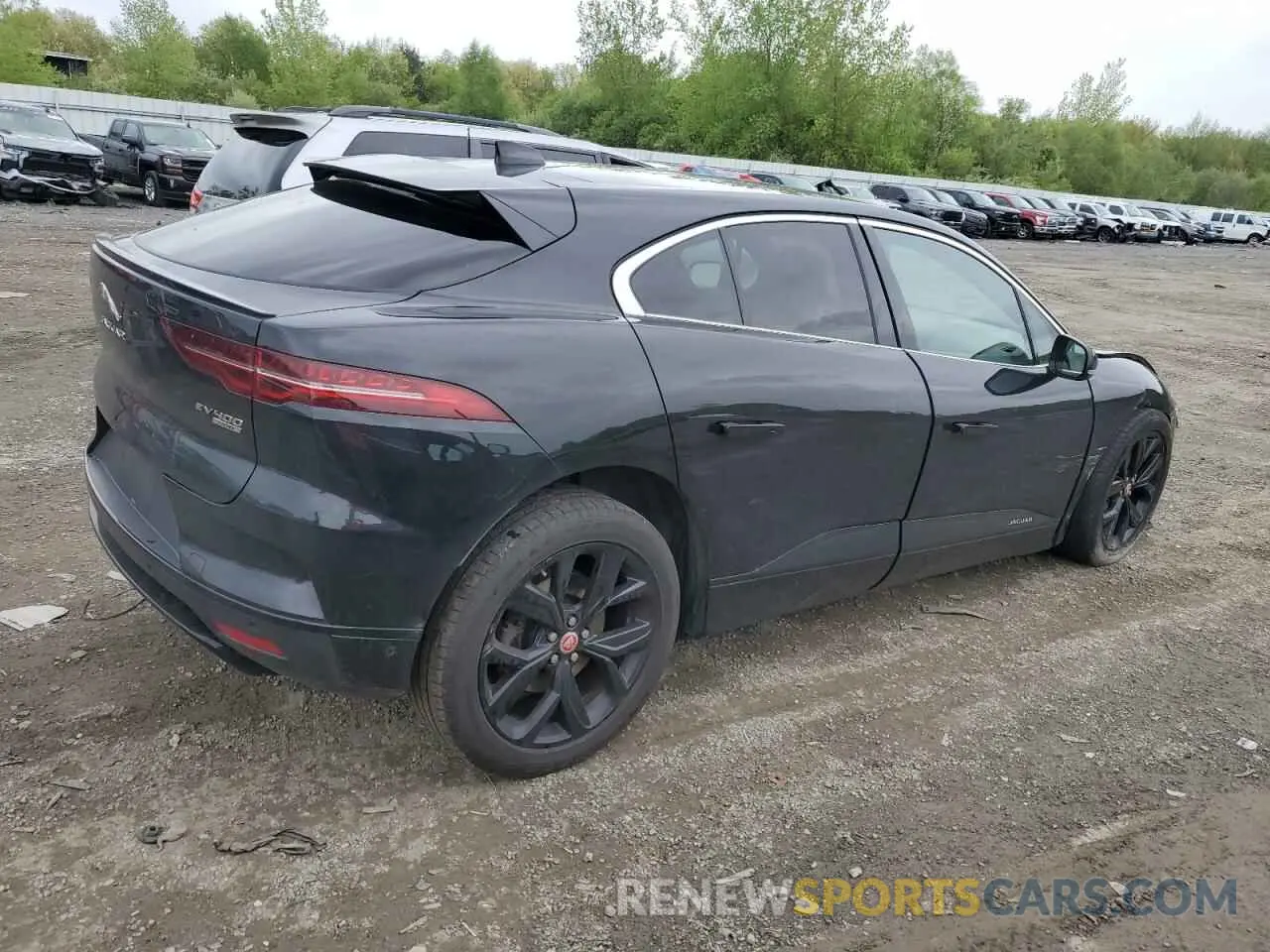 3 Photograph of a damaged car SADHC2S19K1F76606 JAGUAR I-PACE 2019