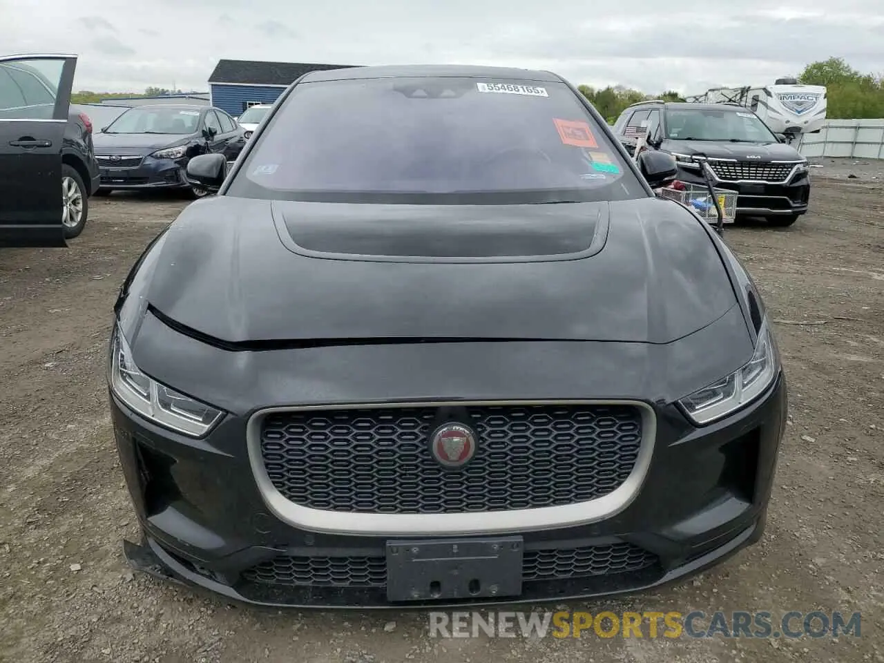 5 Photograph of a damaged car SADHC2S19K1F76606 JAGUAR I-PACE 2019