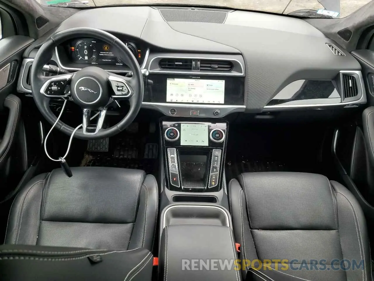 8 Photograph of a damaged car SADHC2S19K1F76606 JAGUAR I-PACE 2019