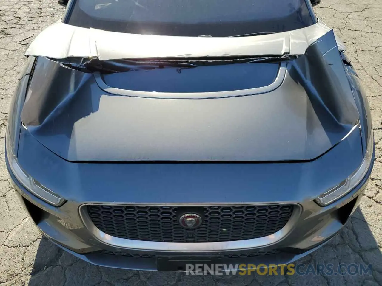 11 Photograph of a damaged car SADHD2S12K1F70031 JAGUAR I-PACE 2019