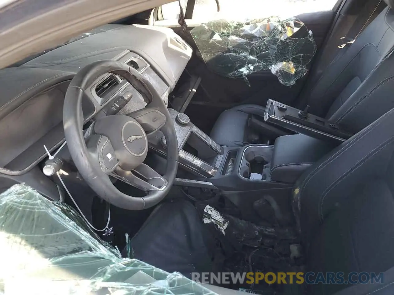 7 Photograph of a damaged car SADHD2S12K1F70031 JAGUAR I-PACE 2019