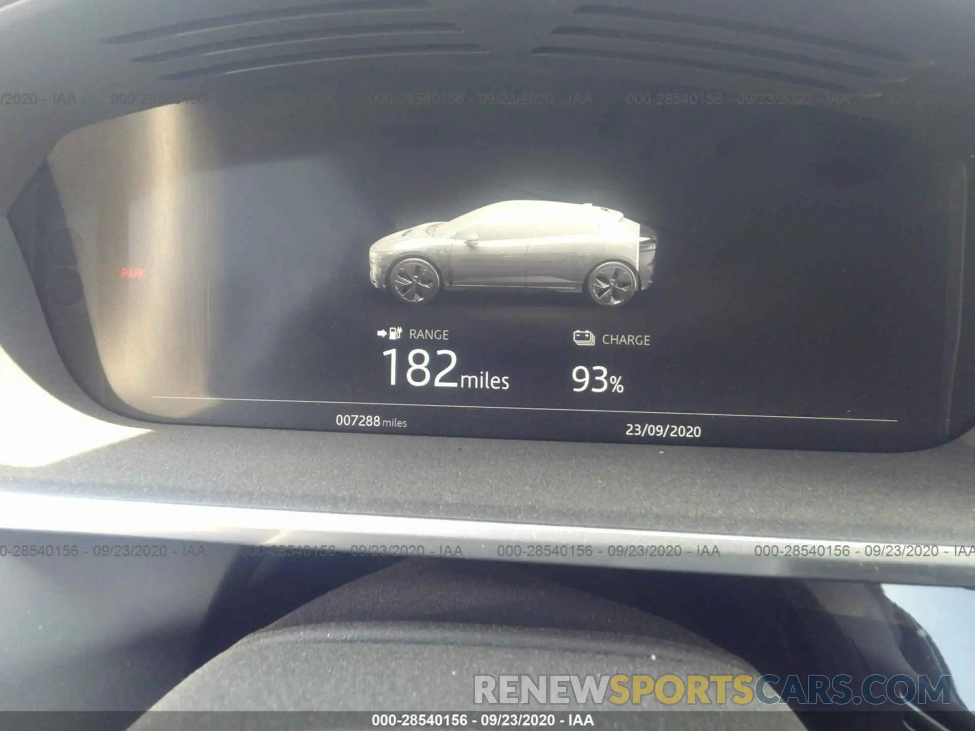 7 Photograph of a damaged car SADHD2S12K1F76220 JAGUAR I-PACE 2019