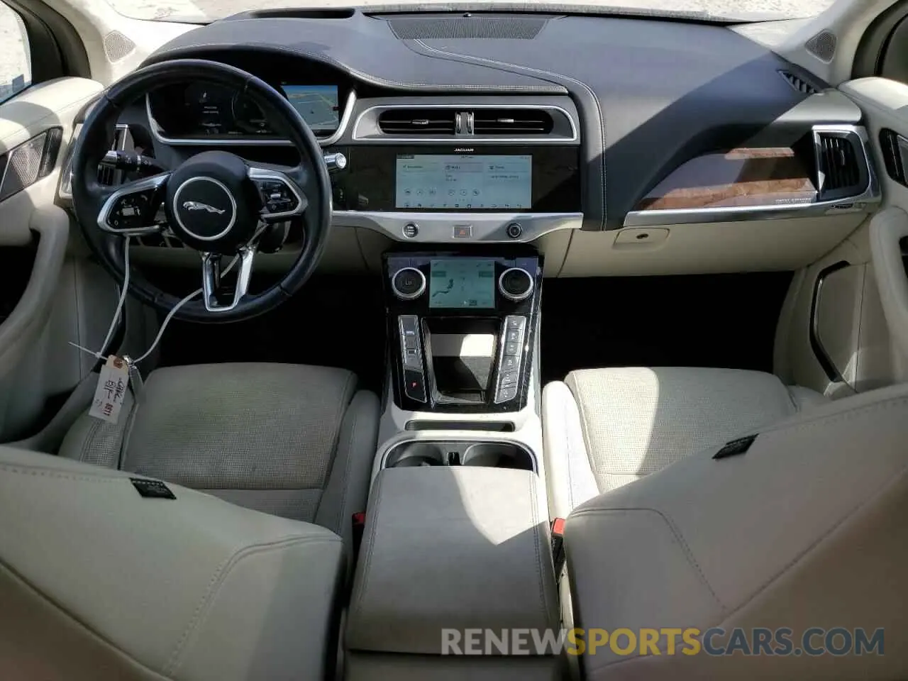 8 Photograph of a damaged car SADHD2S14K1F63517 JAGUAR I-PACE 2019