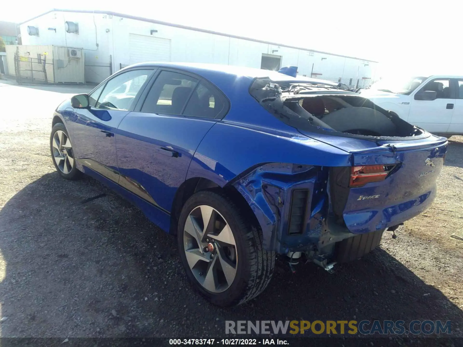 3 Photograph of a damaged car SADHD2S19K1F68597 JAGUAR I-PACE 2019