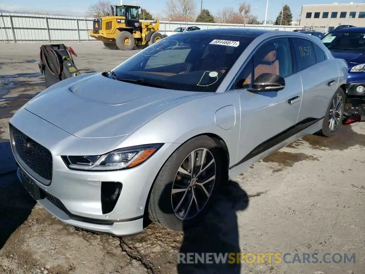 2 Photograph of a damaged car SADHD2S19K1F72410 JAGUAR I-PACE 2019