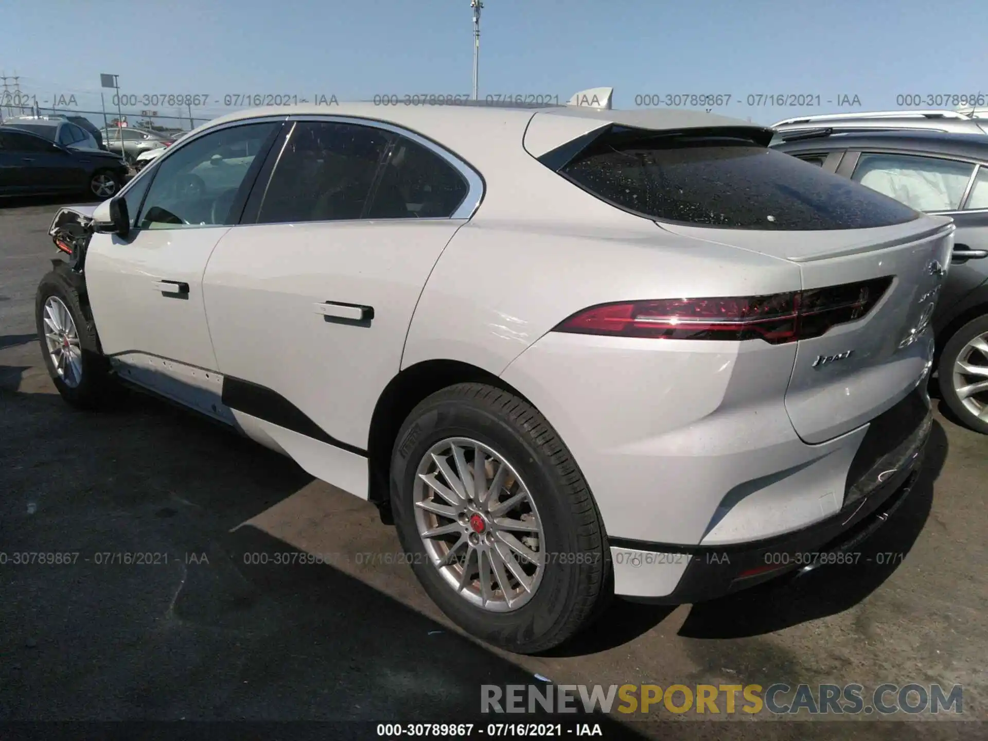 3 Photograph of a damaged car SADHB2S10L1F84565 JAGUAR I-PACE 2020