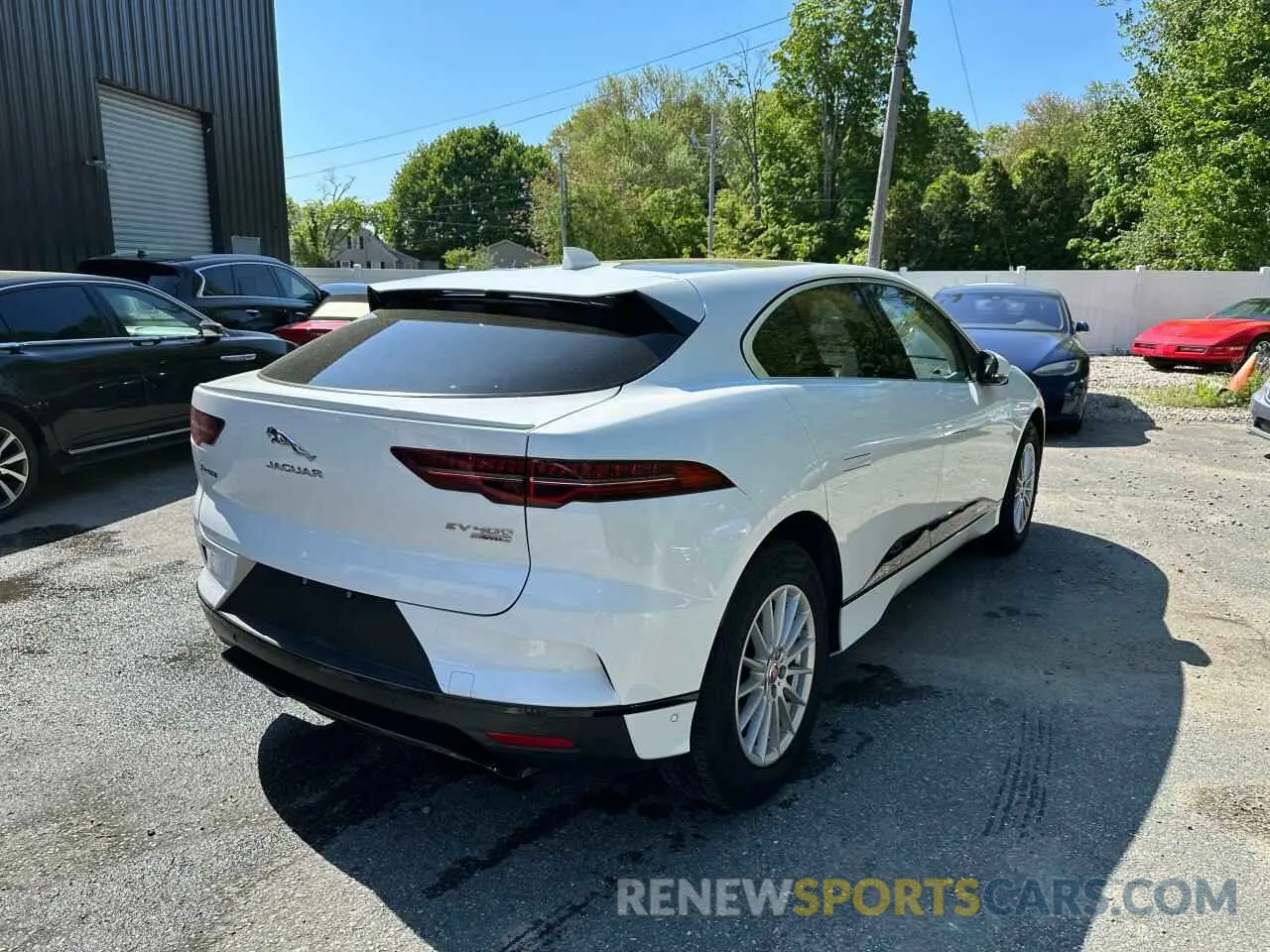 4 Photograph of a damaged car SADHB2S14L1F85119 JAGUAR I-PACE 2020