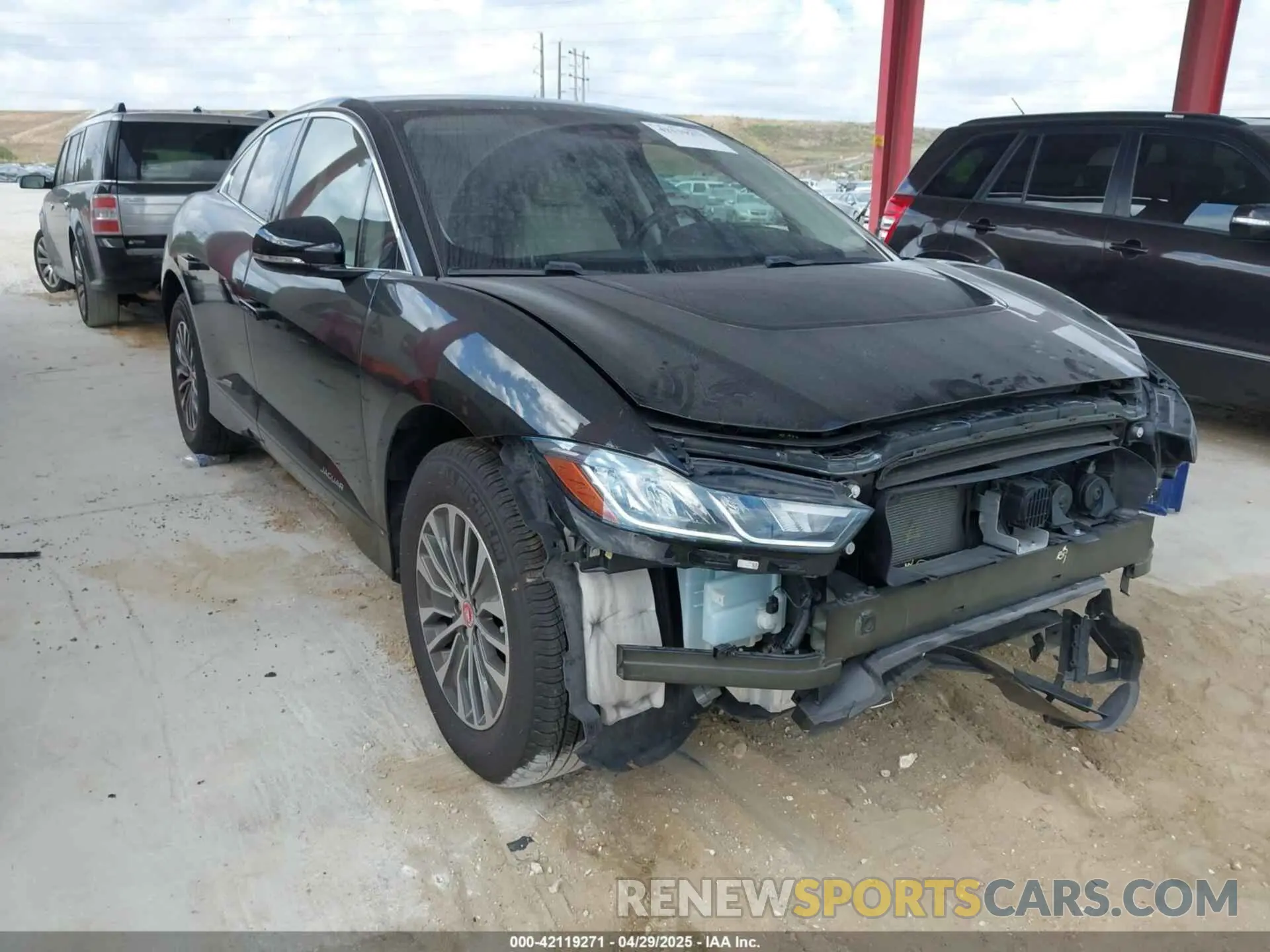 1 Photograph of a damaged car SADHB2S15L1F79250 JAGUAR I-PACE 2020