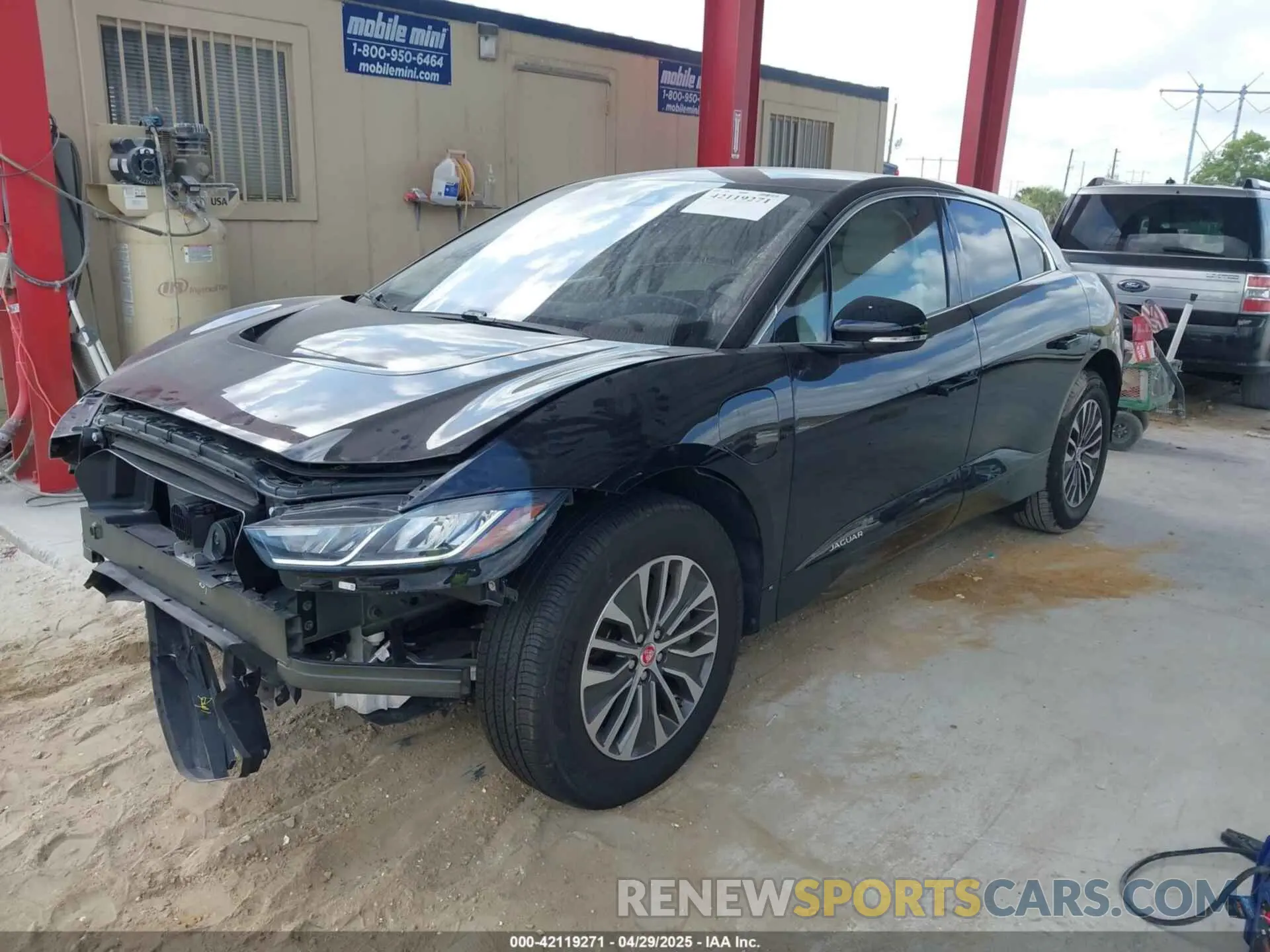 2 Photograph of a damaged car SADHB2S15L1F79250 JAGUAR I-PACE 2020