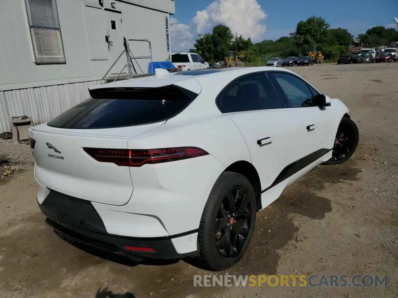 4 Photograph of a damaged car SADHB2S19L1F85245 JAGUAR I-PACE 2020