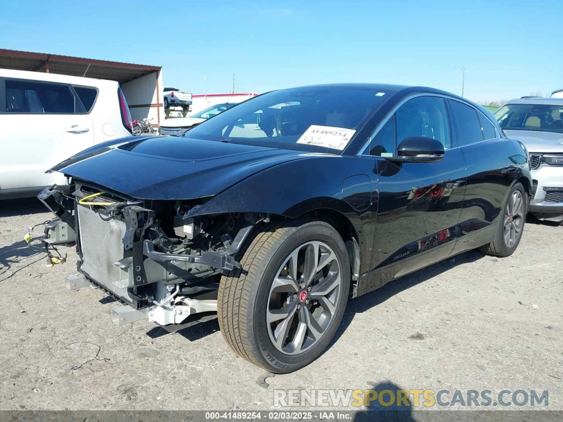 2 Photograph of a damaged car SADHC2S12L1F87240 JAGUAR I-PACE 2020