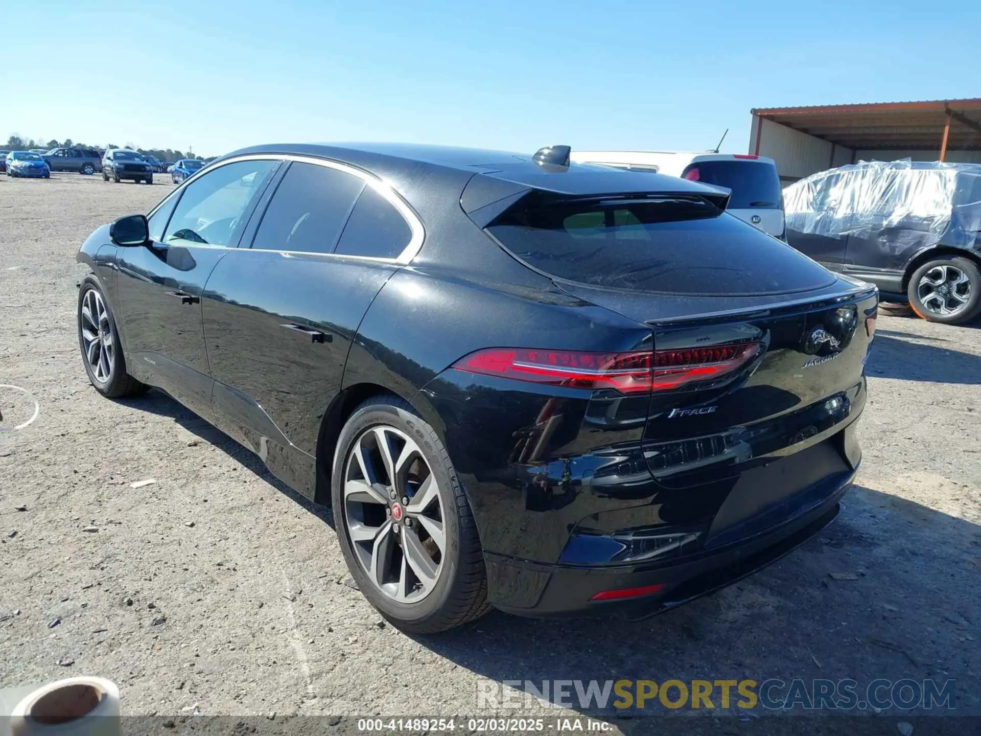3 Photograph of a damaged car SADHC2S12L1F87240 JAGUAR I-PACE 2020