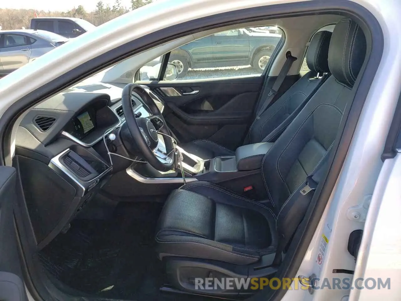 7 Photograph of a damaged car SADHC2S14L1F79060 JAGUAR I-PACE 2020