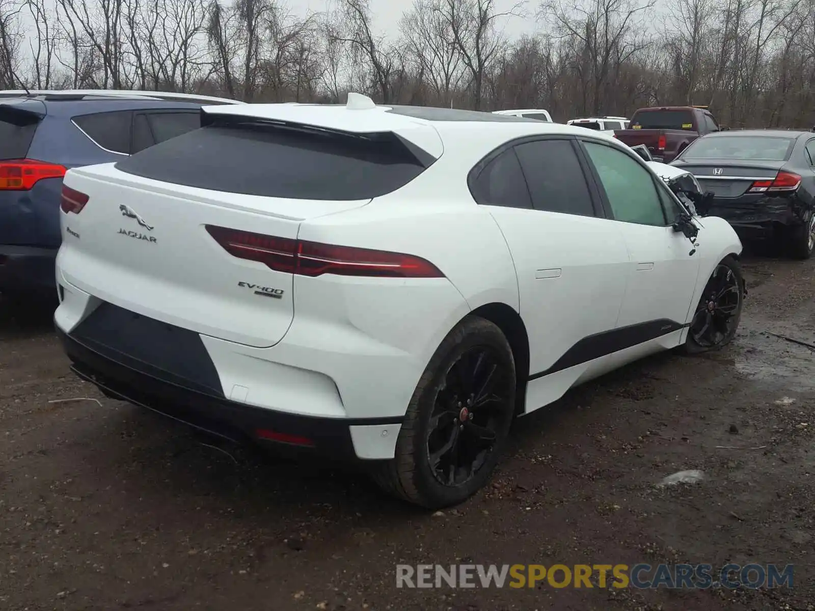 4 Photograph of a damaged car SADHD2S10L1F85533 JAGUAR I-PACE 2020