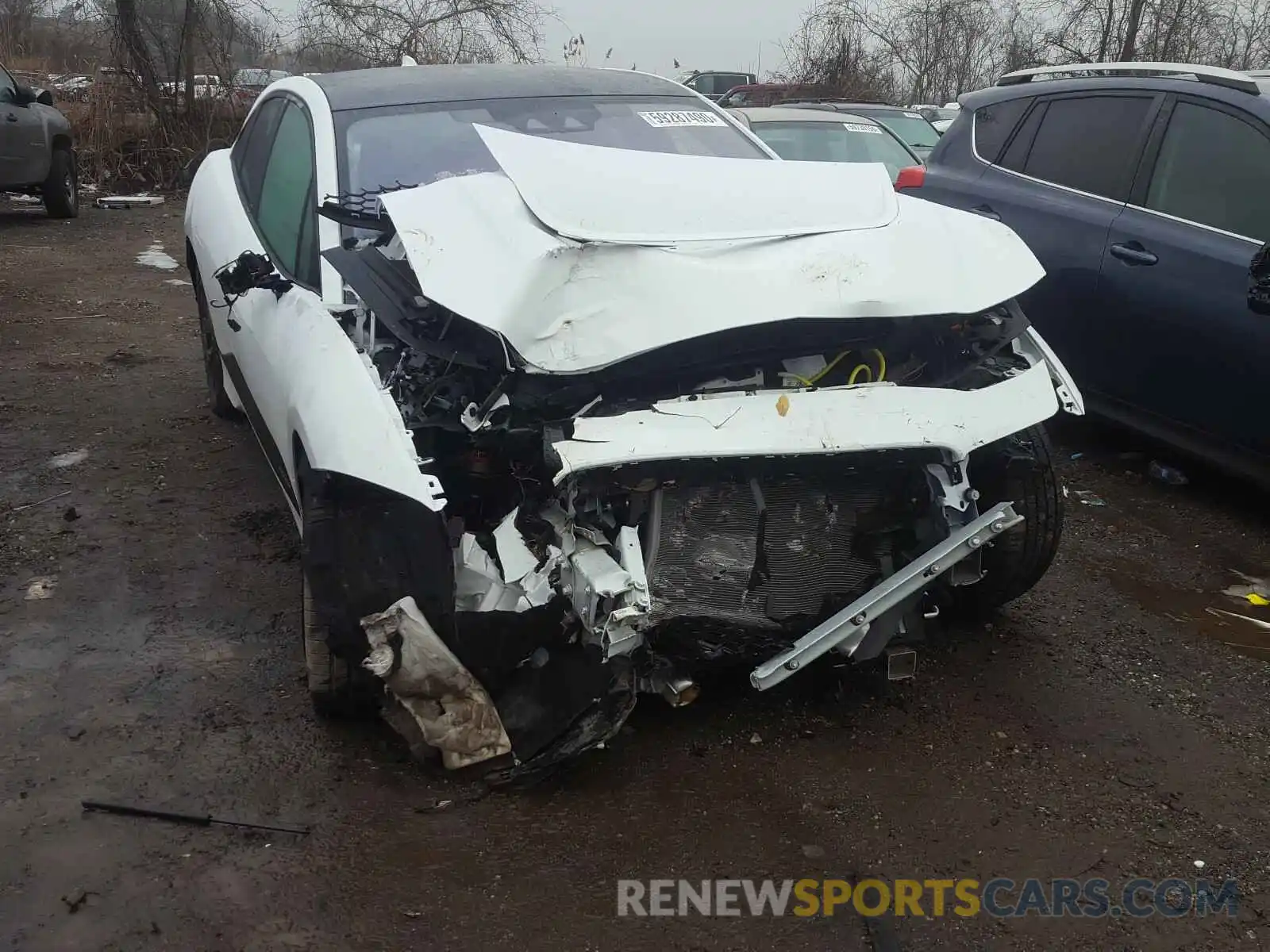 9 Photograph of a damaged car SADHD2S10L1F85533 JAGUAR I-PACE 2020