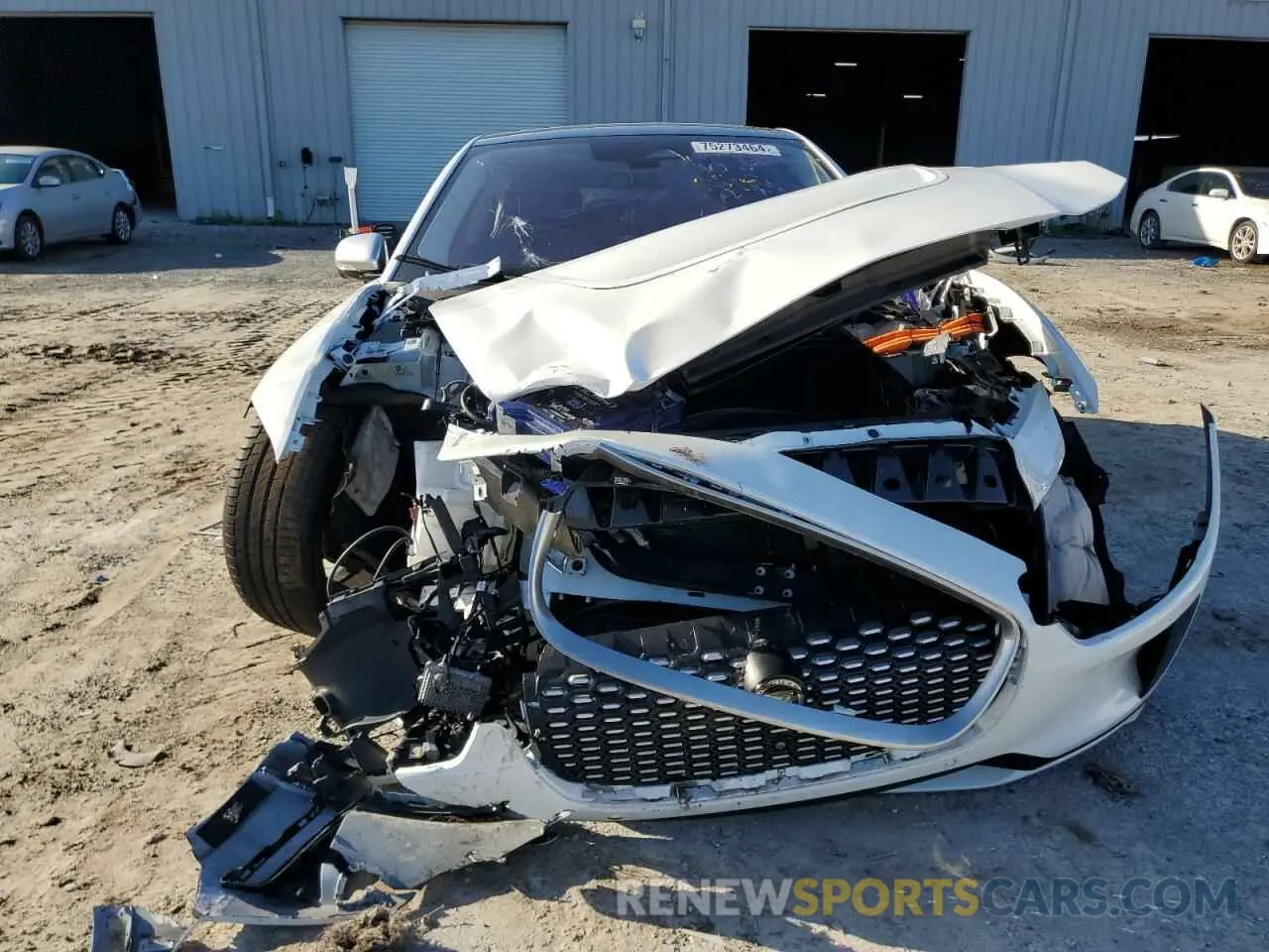 5 Photograph of a damaged car SADHD2S12N1618791 JAGUAR I-PACE 2022