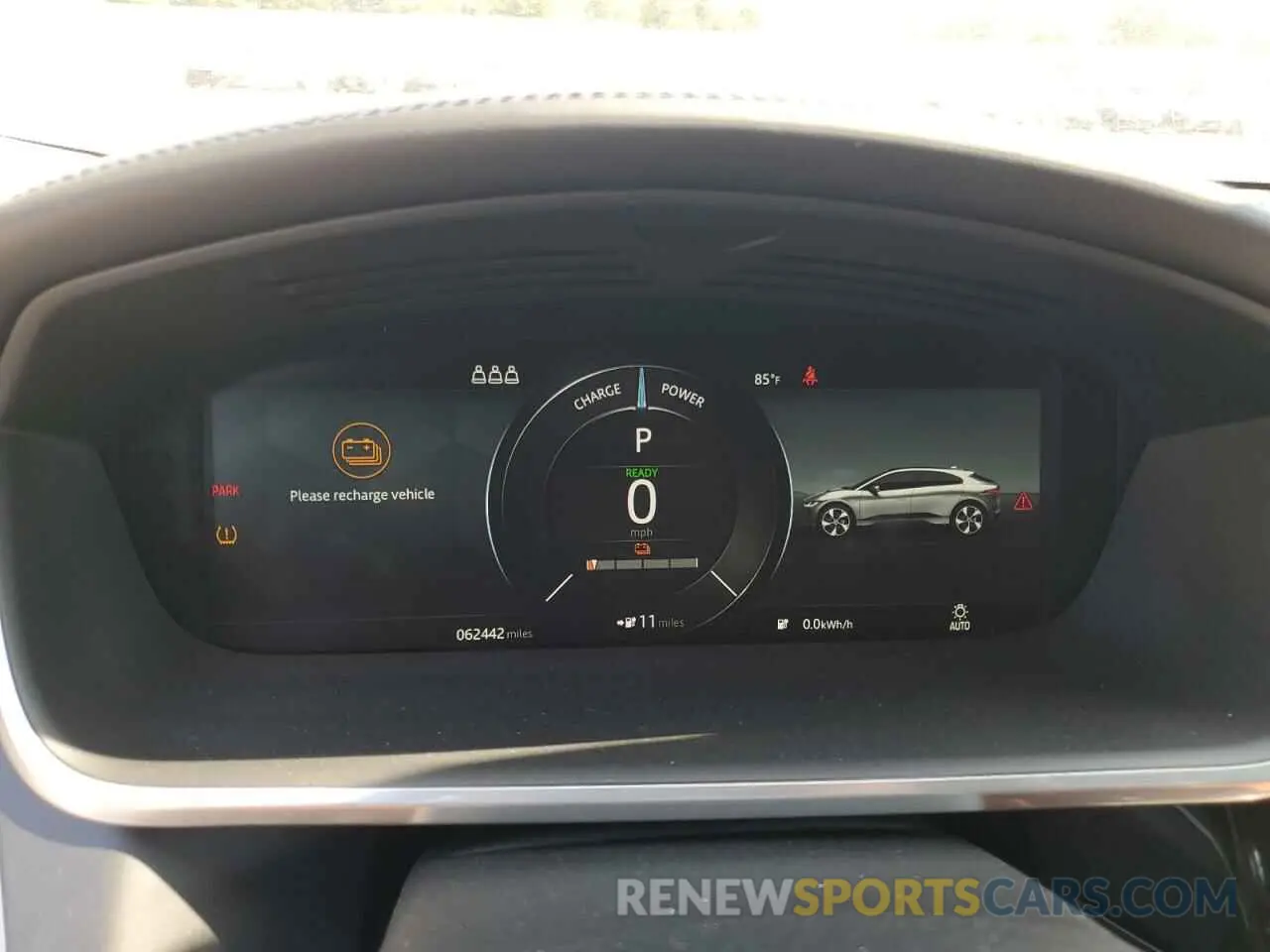 9 Photograph of a damaged car SADHD2S13N1621117 JAGUAR I-PACE 2022
